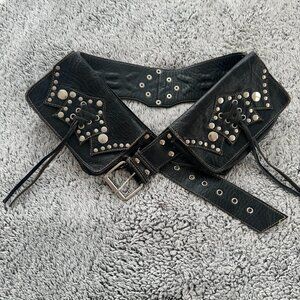 Offrandes Leather Festival Belt